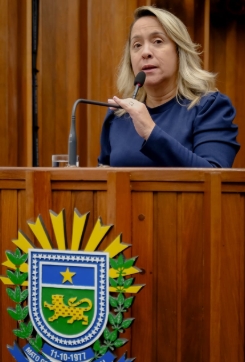 Lia Nogueira repudia feminicídio brutal e defende políticas públicas para a autonomia das mulheres