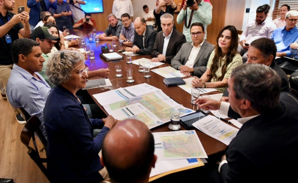 MS Ativo: Riedel, Paulo Corrêa e lideranças discutem investimentos para Jardim, Bodoquena e Bataguassu MS Ativo: Riedel, Paulo Corrêa e lideranças discutem investimentos para Jardim, Bodoquena e Bataguassu