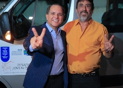 Coronel David destina recurso para aquisição de van que atenderá projeto de recuperação de dependentes químicos em Três Lagoas Coronel David destina recurso para aquisição de van que atenderá projeto de recuperação de dependentes químicos em Três Lagoas