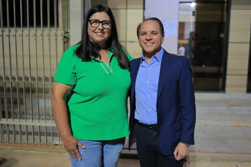 Coronel David destina recurso para aquisição de van que atenderá projeto de recuperação de dependentes químicos em Três Lagoas Coronel David destina recurso para aquisição de van que atenderá projeto de recuperação de dependentes químicos em Três Lagoas