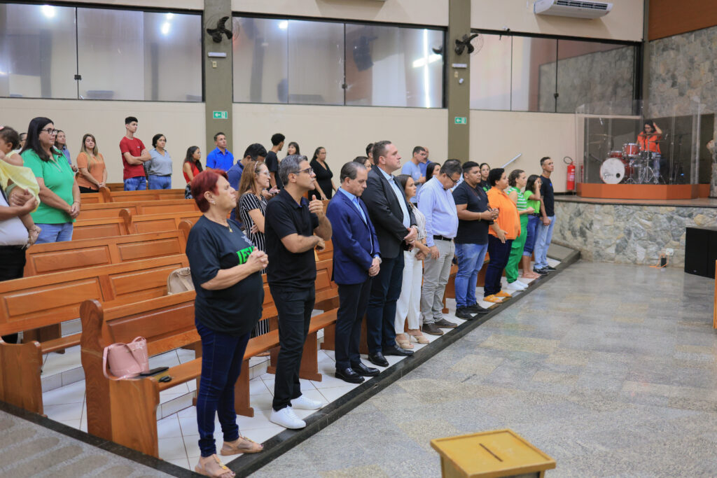 Coronel David destina recurso para aquisição de van que atenderá projeto de recuperação de dependentes químicos em Três Lagoas Coronel David destina recurso para aquisição de van que atenderá projeto de recuperação de dependentes químicos em Três Lagoas