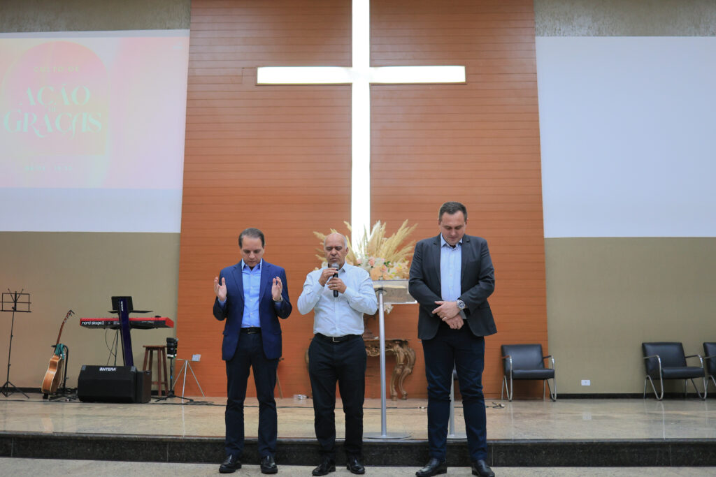 Coronel David destina recurso para aquisição de van que atenderá projeto de recuperação de dependentes químicos em Três Lagoas Coronel David destina recurso para aquisição de van que atenderá projeto de recuperação de dependentes químicos em Três Lagoas