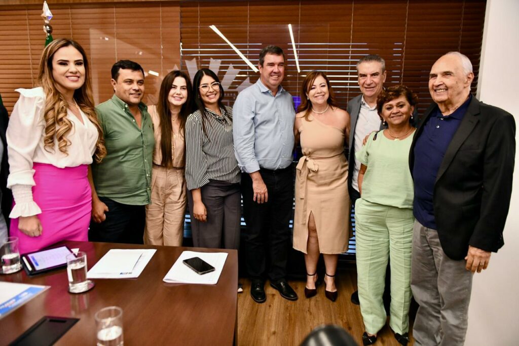 Com Riedel e lideranças, Paulo Corrêa discute novos investimentos para Aquidauana, Coronel Sapucaia e Naviraí Com Riedel e lideranças, Paulo Corrêa discute novos investimentos para Aquidauana, Coronel Sapucaia e Naviraí