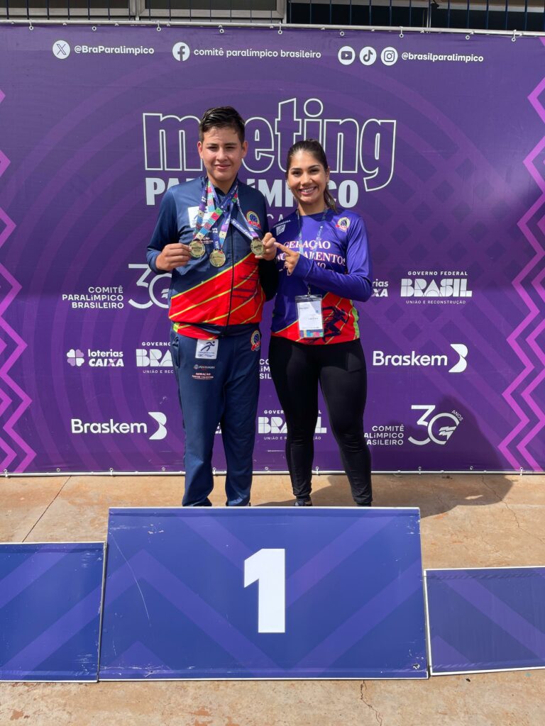 Atletas de Ponta Porã faturam 8 medalhas de ouro e 1 de prata no Meeting Paralímpico Atletas de Ponta Porã faturam 8 medalhas de ouro e 1 de prata no Meeting Paralímpico