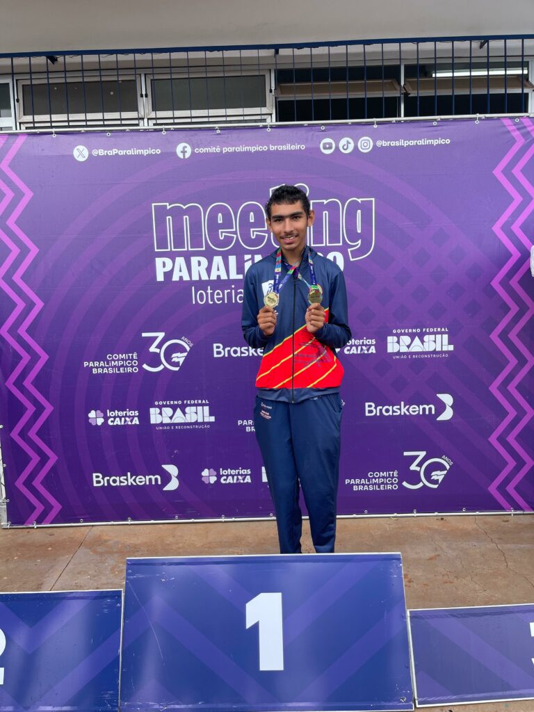 Atletas de Ponta Porã faturam 8 medalhas de ouro e 1 de prata no Meeting Paralímpico Atletas de Ponta Porã faturam 8 medalhas de ouro e 1 de prata no Meeting Paralímpico