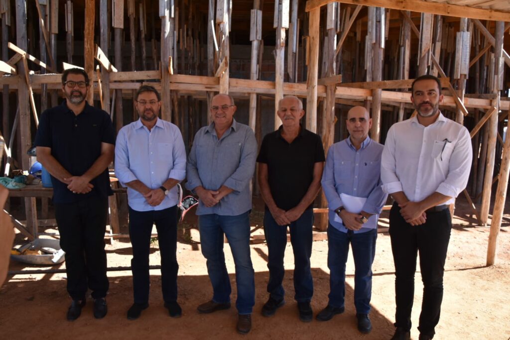Presidente da Fiems vistoria obras da Escola Sesi em Rio Verde Presidente da Fiems vistoria obras da Escola Sesi em Rio Verde