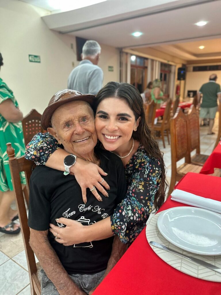 Aos 102 anos, morador de MS renova CNH e segue como o mais idoso habilitado Aos 102 anos, morador de MS renova CNH e segue como o mais idoso habilitado