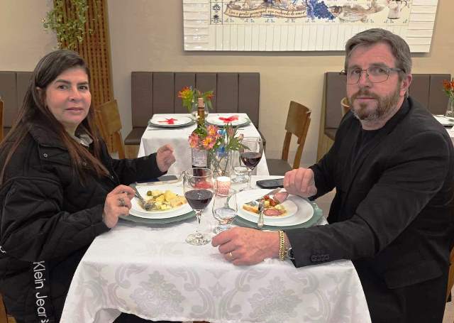 Ponta Porã: Jantar do Dia dos Namorados no Restaurante Cantinho do Paladar foi sucesso Ponta Porã: Jantar do Dia dos Namorados no Restaurante Cantinho do Paladar foi sucesso