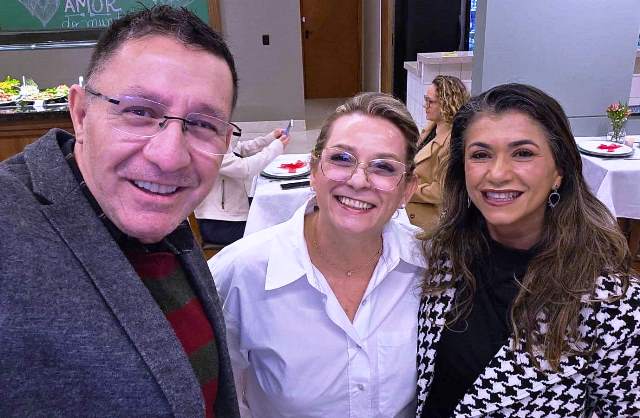 Ponta Porã: Jantar do Dia dos Namorados no Restaurante Cantinho do Paladar foi sucesso Ponta Porã: Jantar do Dia dos Namorados no Restaurante Cantinho do Paladar foi sucesso