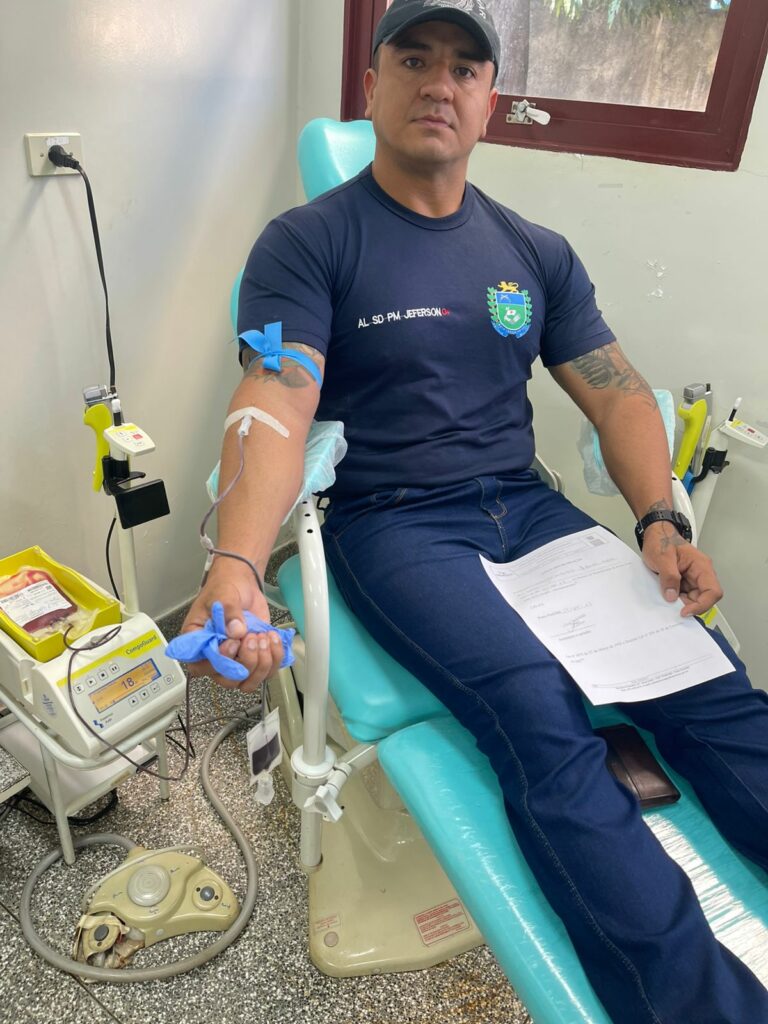 Alunos do 38° Curso de Formação de Soldados/4° BPM aderem à campanha e doam sangue no Hemosul de Ponta Porã Alunos do 38° Curso de Formação de Soldados/4° BPM aderem à campanha e doam sangue no Hemosul de Ponta Porã