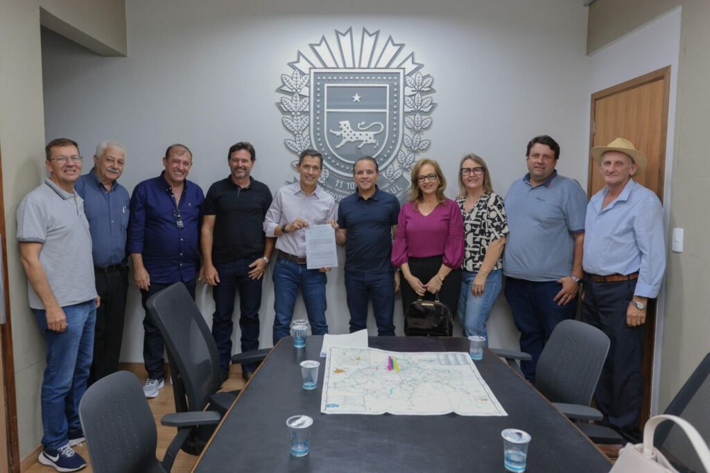 Coronel David articula e Riedel autoriza projeto executivo para asfaltar MS-441, marcando avanço histórico para Bandeirantes e Camapuã