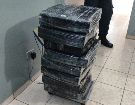 Mais de 80 quilos de maconha é apreendido pela polícia em Ponta Porã Mais de 80 quilos de maconha é apreendido pela polícia em Ponta Porã