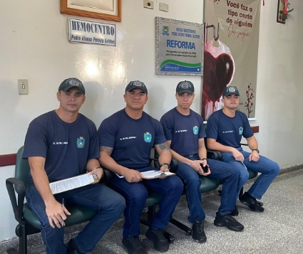 Alunos do 38° Curso de Formação de Soldados/4° BPM aderem à campanha e doam sangue no Hemosul de Ponta Porã Alunos do 38° Curso de Formação de Soldados/4° BPM aderem à campanha e doam sangue no Hemosul de Ponta Porã