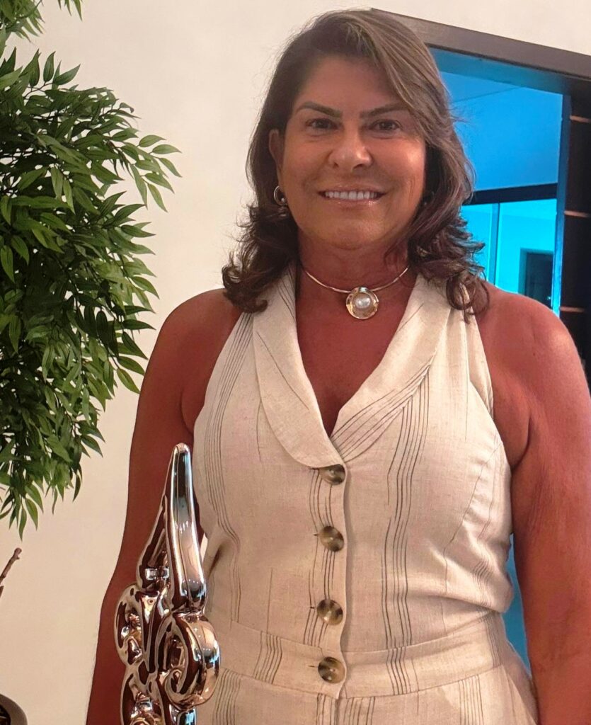 Confira os aniversariantes desse dia 15/06/25, por Dora Nunes