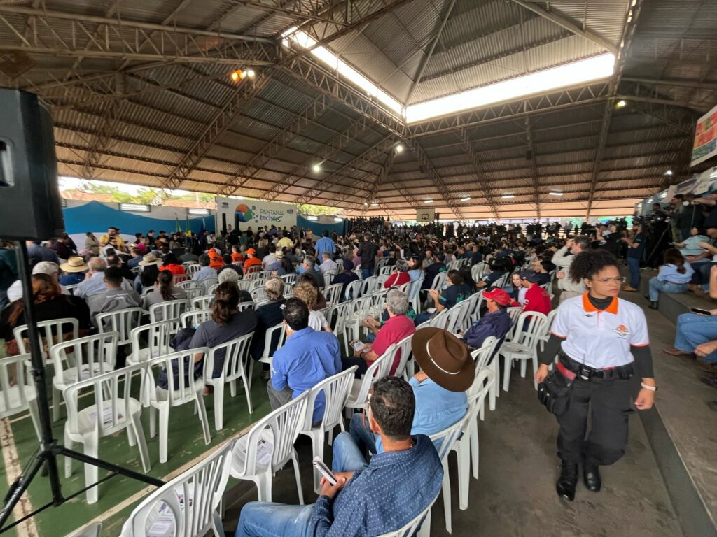 Pantanal Tech MS 2025 tem início em Aquidauana com presença de autoridades e homenagens ao setor agropecuário Pantanal Tech MS 2025 tem início em Aquidauana com presença de autoridades e homenagens ao setor agropecuário