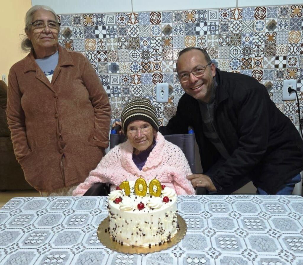 Guilhermina Nunes Siqueira, a Kulucha, completa 100 anos Guilhermina Nunes Siqueira, a Kulucha, completa 100 anos