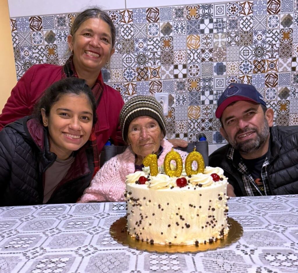 Guilhermina Nunes Siqueira, a Kulucha, completa 100 anos Guilhermina Nunes Siqueira, a Kulucha, completa 100 anos