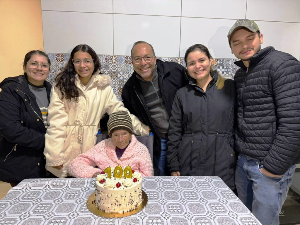 Guilhermina Nunes Siqueira, a Kulucha, completa 100 anos Guilhermina Nunes Siqueira, a Kulucha, completa 100 anos
