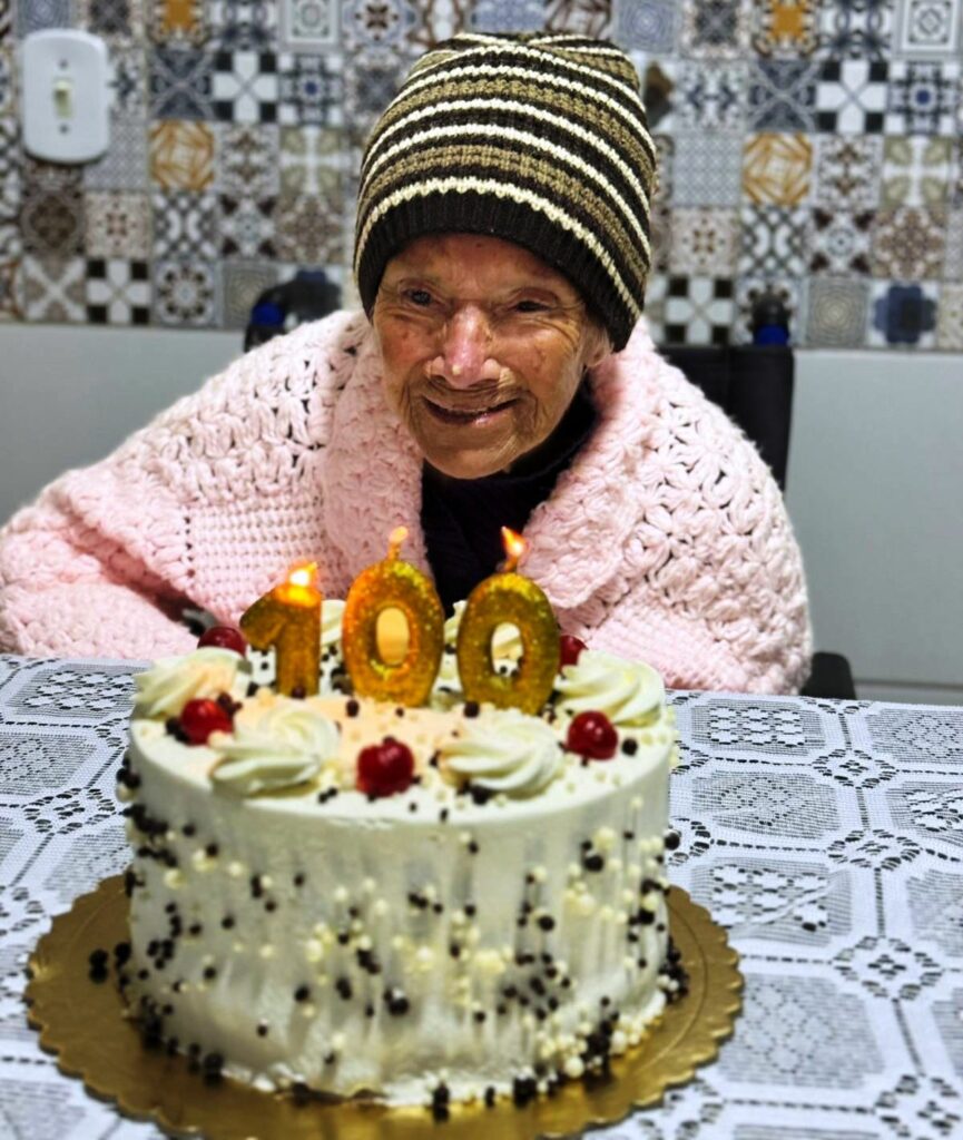 Guilhermina Nunes Siqueira, a Kulucha, completa 100 anos Guilhermina Nunes Siqueira, a Kulucha, completa 100 anos