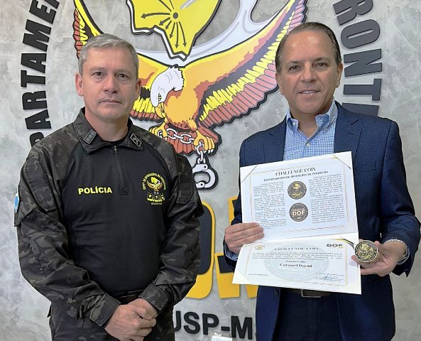 Coronel David entrega Moção de Congratulação ao DOF pelos 38 anos da corporação e é homenageado por atuação na segurança pública Coronel David entrega Moção de Congratulação ao DOF pelos 38 anos da corporação e é homenageado por atuação na segurança pública
