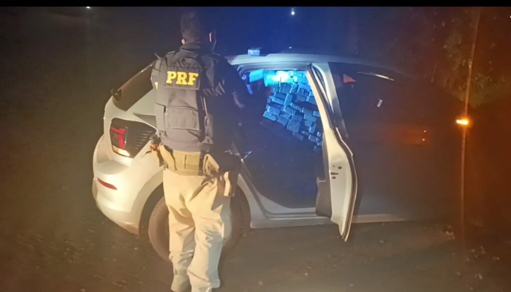 Em três ocorrências, PRF apreende mais de 6 toneladas de maconha Em três ocorrências, PRF apreende mais de 6 toneladas de maconha