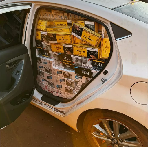 Operação apreende R$ 26 milhões em cigarros e mercadorias ilegais Operação apreende R$ 26 milhões em cigarros e mercadorias ilegais