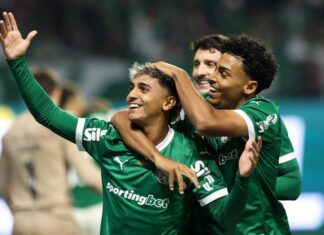 Category "Esportes" com ad especifico contratado