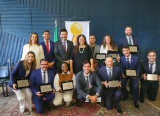 Category "Esportes" com ad especifico contratado