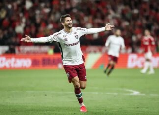 Category "Esportes" com ad especifico contratado