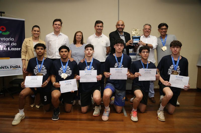 Atletas de Ponta Porã são homenageados por desempenho nos Jogos Escolares da Juventude
