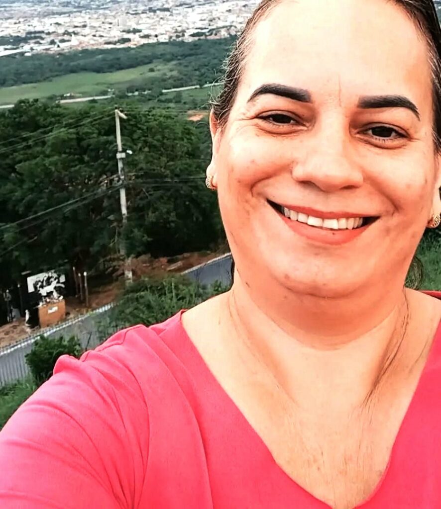 Saiba quem faz aniversário hoje, dia 04/07/25, por Dora Nunes Saiba quem faz aniversário hoje, dia 04/07/25, por Dora Nunes