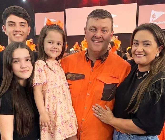 Saiba quem faz aniversário hoje, dia 21/07/25, por Dora Nunes Saiba quem faz aniversário hoje, dia 21/07/25, por Dora Nunes
