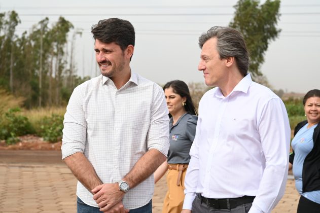 Inaugurada em Itaquiraí a maior fábrica de velas e produtos para festas da América Latina