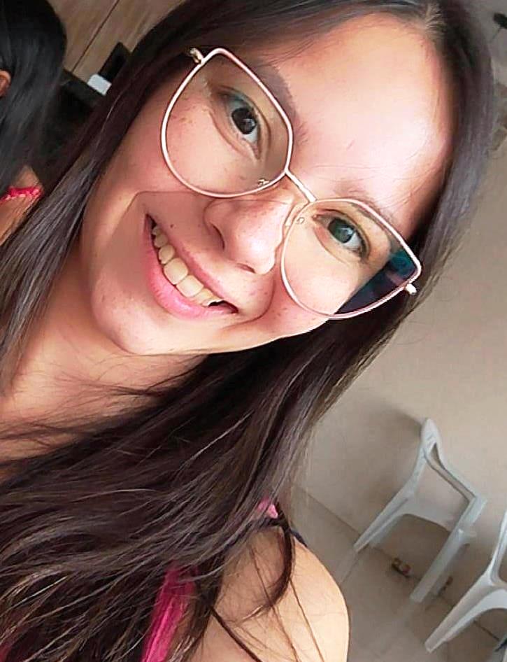 Confira os aniversariantes desse dia 12/08/25, por Dora Nunes