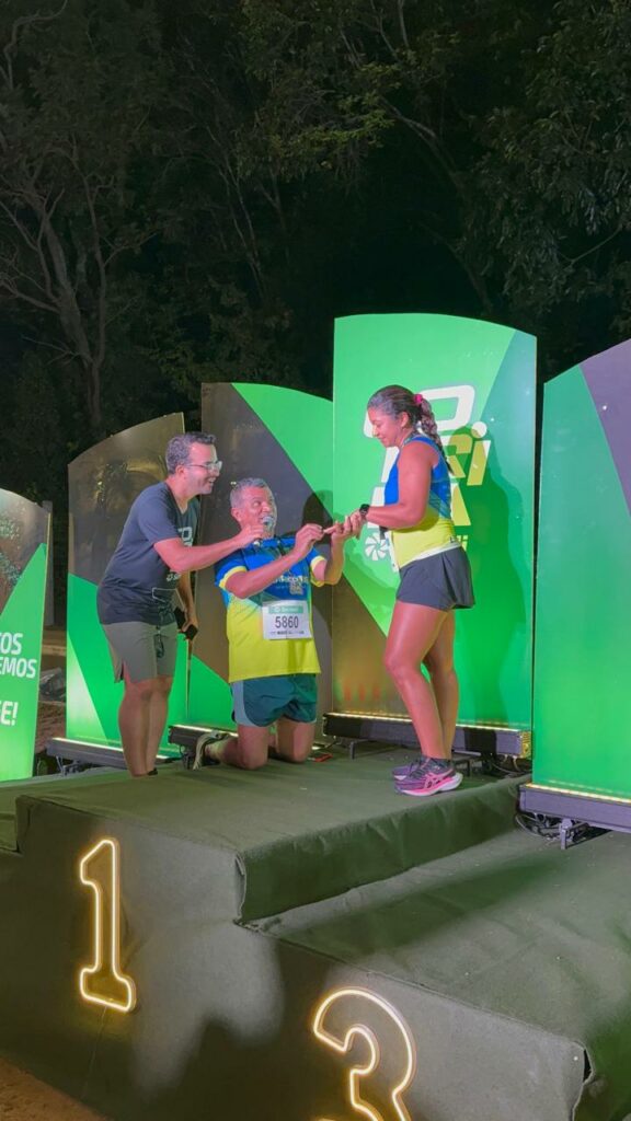 1ª Corrida Sicredi tem pedido de casamento e reúne cerca de 2.000 pessoas, marcando a história de Campo Grande 1ª Corrida Sicredi tem pedido de casamento e reúne cerca de 2.000 pessoas, marcando a história de Campo Grande