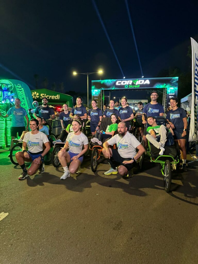 1ª Corrida Sicredi tem pedido de casamento e reúne cerca de 2.000 pessoas, marcando a história de Campo Grande 1ª Corrida Sicredi tem pedido de casamento e reúne cerca de 2.000 pessoas, marcando a história de Campo Grande