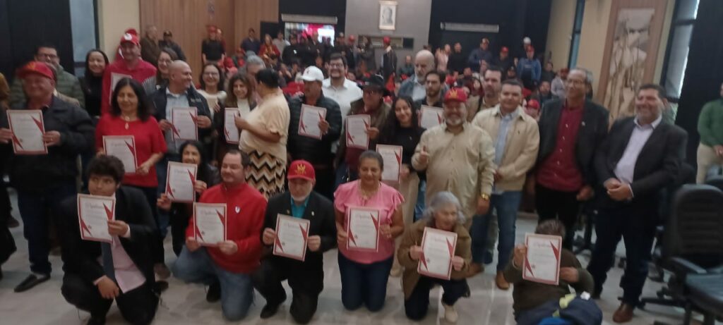 Ponta Porã: Encontro do PT consolida nome de Carlos Bernardo para a Câmara Federal Ponta Porã: Encontro do PT consolida nome de Carlos Bernardo para a Câmara Federal
