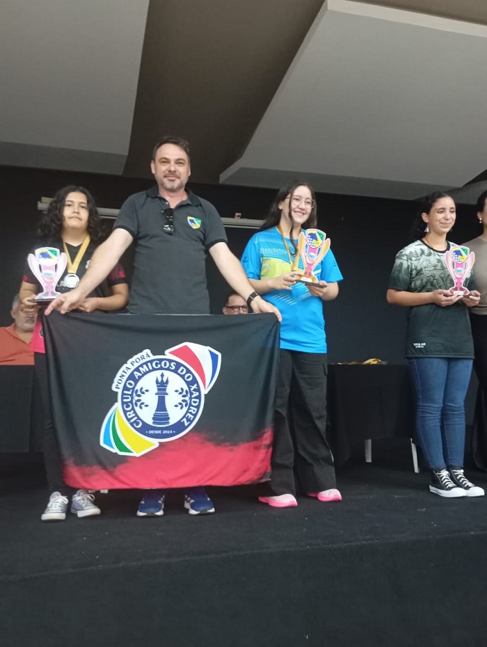 Equipe de Ponta Porã conquista seis pódios na 2ª etapa do Circuito Estadual de Xadrez Escolar
