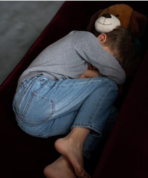 Irritabilidad, dolor físico y bajo rendimiento: señales de depresión en niños y adolescentes Irritabilidad, dolor físico y bajo rendimiento: señales de depresión en niños y adolescentes