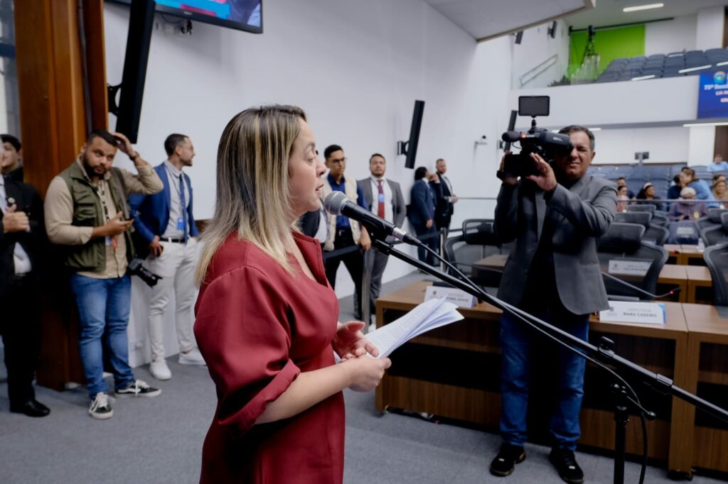 Falta de insumos no Hospital da Vida gera crise no atendimento em Dourados Falta de insumos no Hospital da Vida gera crise no atendimento em Dourados