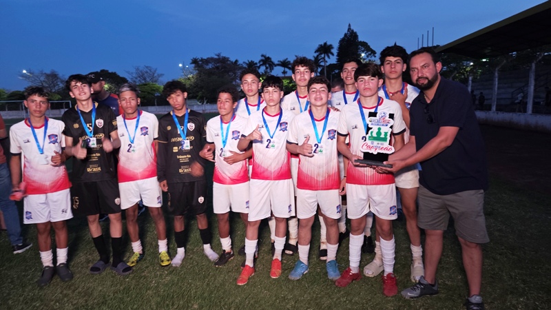 Ponta Porã: Tucanos de Antônio João foi o grande campeão da "Ponta Cup de futebol sub 15"