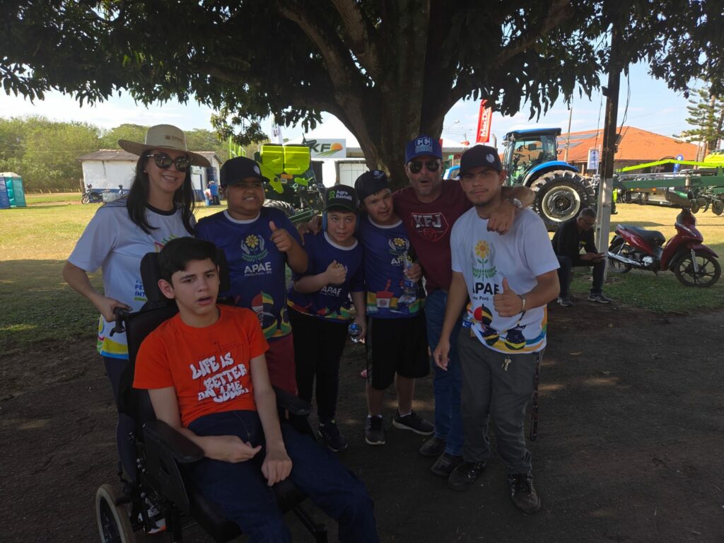 EXPORÃ encanta alunos da APAE em Ponta Porã