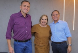 Coronel David visita associação esportiva em Três Lagoas, anuncia emenda para transporte de crianças e reforça compromisso com segurança e saúde Coronel David visita associação esportiva em Três Lagoas, anuncia emenda para transporte de crianças e reforça compromisso com segurança e saúde