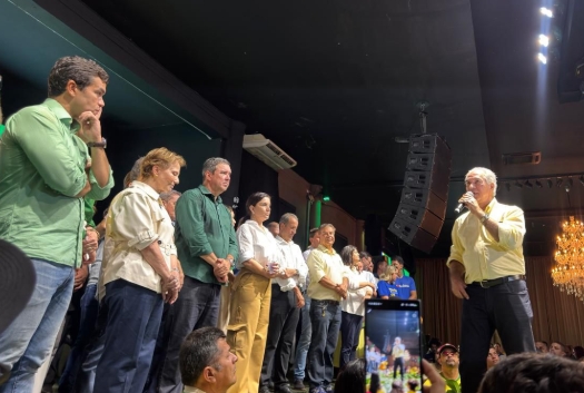 Câmara de Vereadores de Ponta Porã participa efetivamente de ato político em Campo Grande