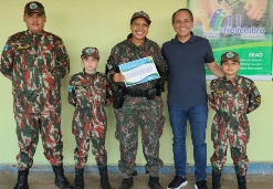 Coronel David anuncia em Amambai investimento para Hospital do Câncer e recebe homenagem do Projeto Florestinha
