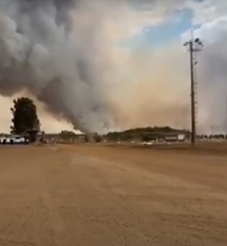 Incêndio de grandes proporções atinge plantação de cana em Costa Rica Incêndio de grandes proporções atinge plantação de cana em Costa Rica