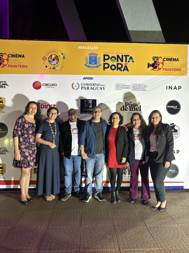 Festival de Cinema “Uma país chamado fronteira” lança CARTA de interesse pela cooperação cinematográfica entre Brasil e Paraguai Festival de Cinema “Uma país chamado fronteira” lança CARTA de interesse pela cooperação cinematográfica entre Brasil e Paraguai