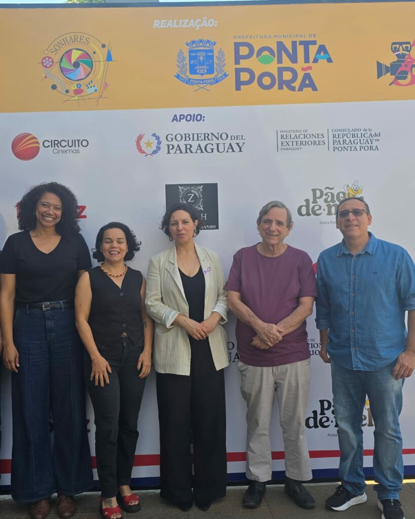 Festival de Cinema de Ponta Porã e Pedro Juan Caballero realçou uma fronteira sem barreiras para a integração Festival de Cinema de Ponta Porã e Pedro Juan Caballero realçou uma fronteira sem barreiras para a integração