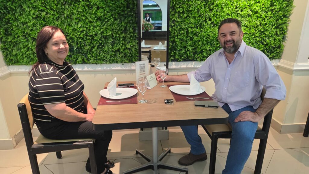Edu Arnas é o novo chef do restaurante do Hotel Casino Amambay Edu Arnas é o novo chef do restaurante do Hotel Casino Amambay