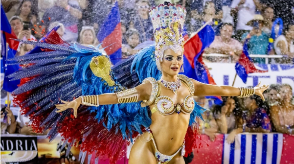 Carnaval Encarnaceno suscribe convenio con Carnaval de Gualeguaychú en Argentina Carnaval Encarnaceno suscribe convenio con Carnaval de Gualeguaychú en Argentina